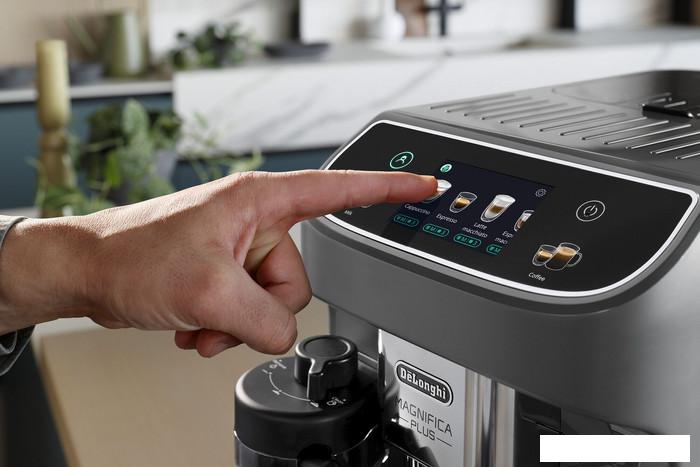 Кофемашина DeLonghi Magnifica Plus ECAM320.61.G
