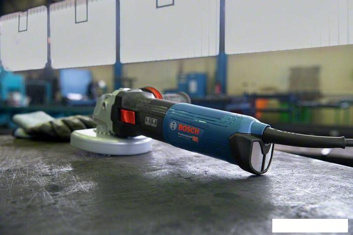 Угловая шлифмашина Bosch GWS 17-125 S Professional 06017D0300