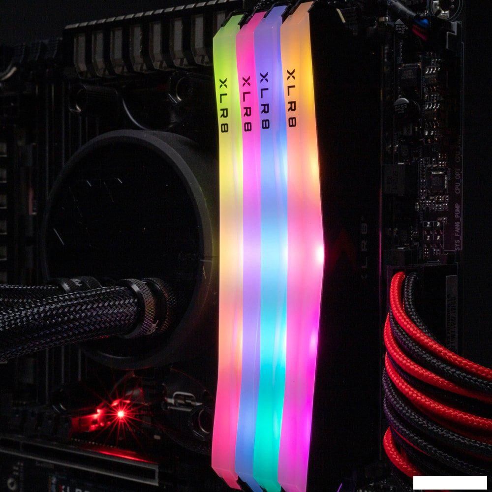 Оперативная память PNY XLR8 Gaming Epic-X RGB 2x8GB DDR4 PC4-25600 MD16GK2D4320016XRGB